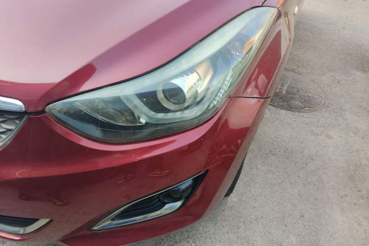 Used Hyundai Elantra 2016 1.6L Automatic Smart Version
