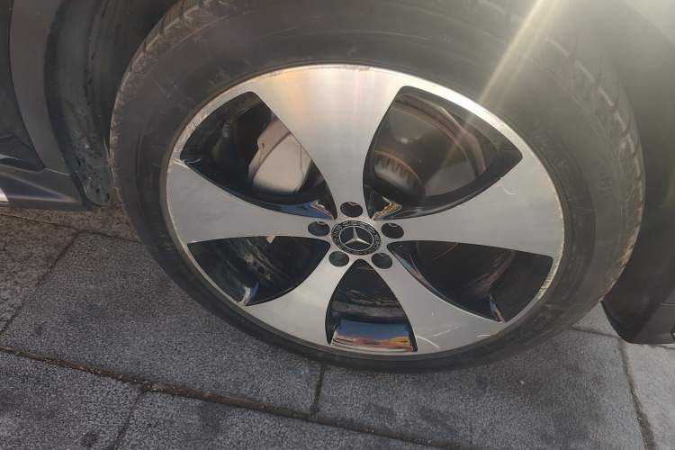 Used Mercedes-Benz GLC 2018 GLC 300 4MATIC Sport Edition
