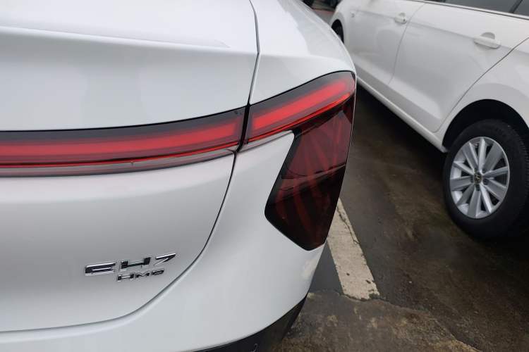 Used Hongqi EH7 2024 690 Pro