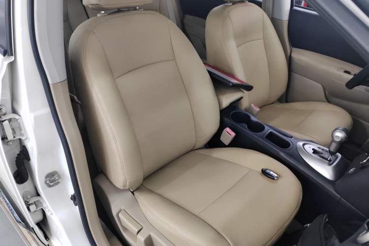 Used Nissan Qashqai 2015 2.0 XL Coolfire CVT 2WD
