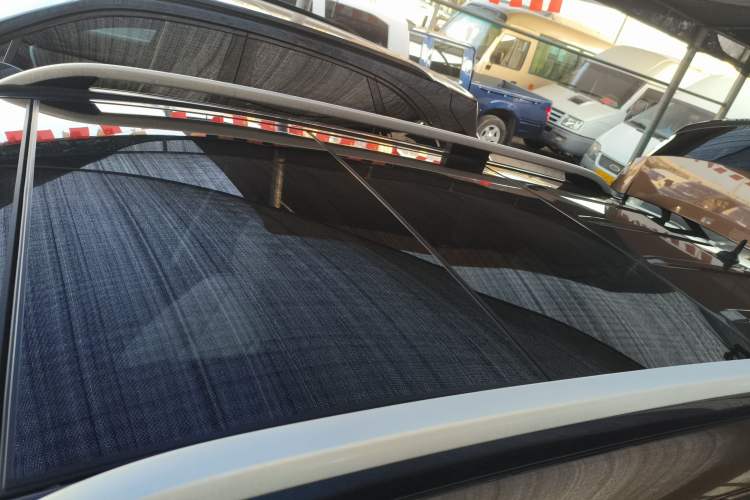 Used Mercedes-Benz GLK-Class 2013 GLK 300 4MATIC Dynamic Sunroof Model