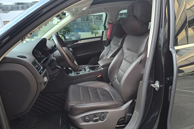 Used Volkswagen Touareg 2018 3.0 TSI Glory Collection Edition