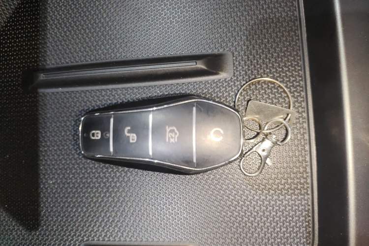 Used BYD Qin PLUS 2025 DM-i Smart Drive 55KM Leading Model
