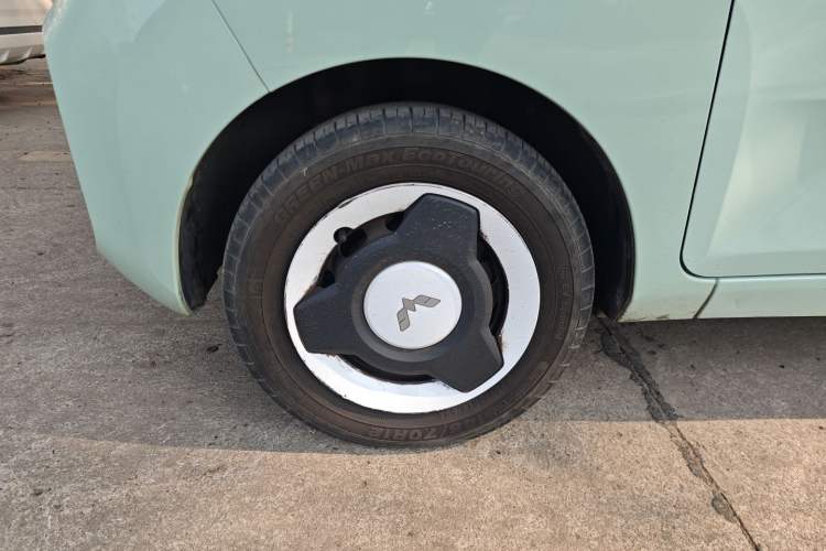 Used Wuling Hongguang MINIEV 2022 Macaron Premium Model – Lithium Iron Phosphate
