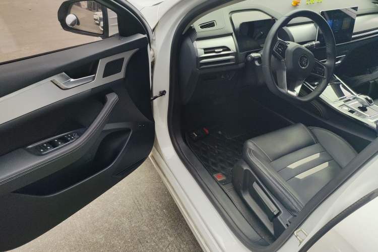 Used BYD Qin Pro New Energy 2019 DM Super Edition 1.5TI Automatic Smart Connect X-Trail Model China VI Standard
