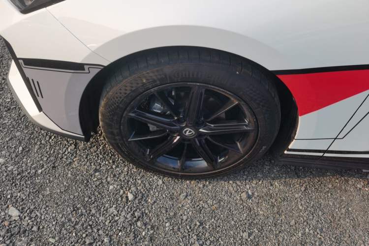 Used Changan UNI-V 2022 1.5T Prestige Version