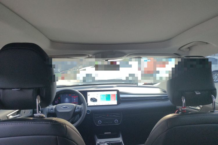 Used Ford Edge 2022 PLUS EcoBoost 245 Four-Wheel Drive Platinum Edition 7-Seater