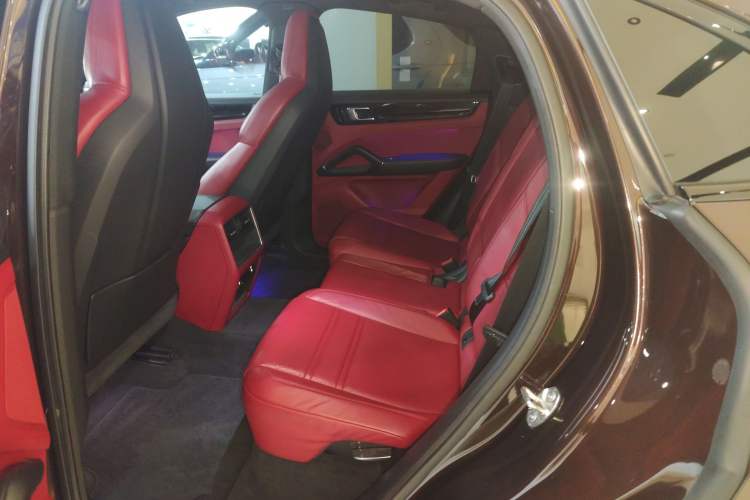 Used Porsche Cayenne 2019 Cayenne Coupé 3.0T
