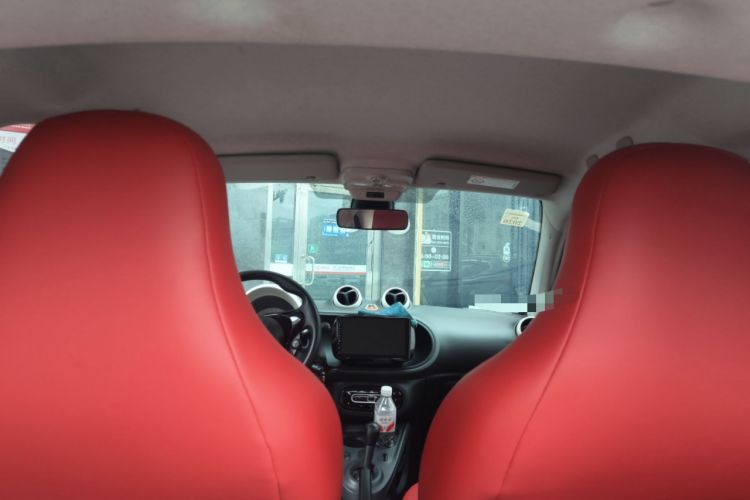 Used smart fortwo 2015 1.0L 52 kW hardtop Dynamic version