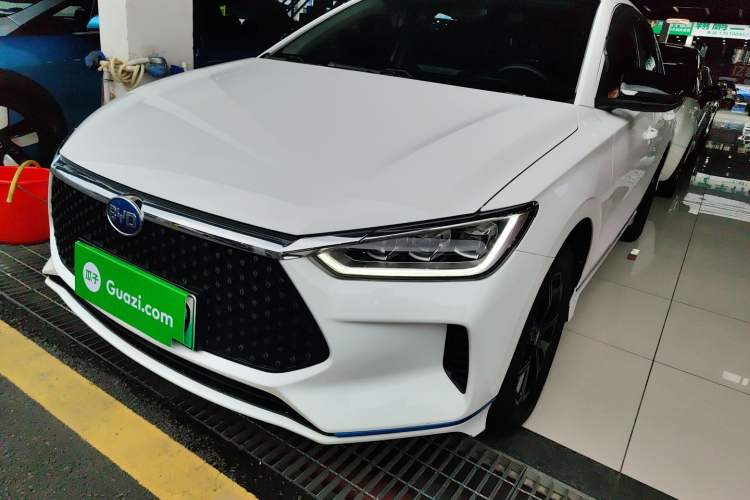 Used BYD e2 2019 Standard Range Model – Smart & Comfortable Version