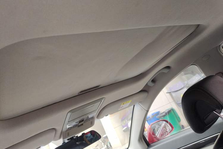 Used Chevrolet Captiva 2014 2.4L 4x4 Luxury Edition 5 Seats
