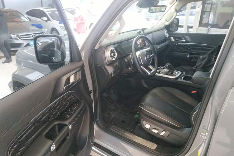 Used Tank 300 New Energy 2024 Hi4-T
