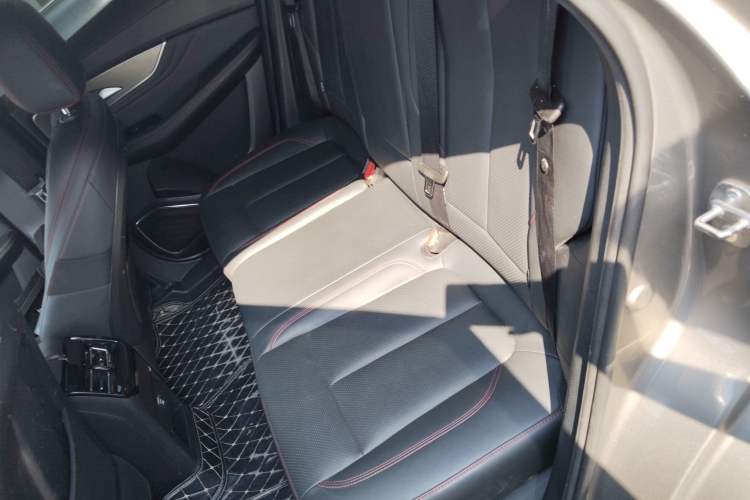 Used FORTHING T5 EVO 2021 1.5TD DCT Diamond Edition
