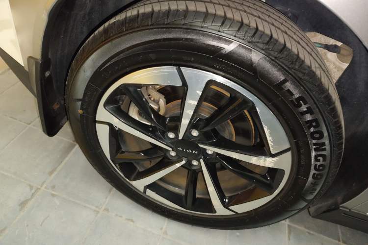 Used AION Y 2023 Plus 510 Smart Edition
