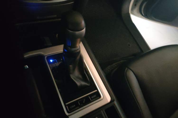 Used Toyota Prado 2018 3.5L Automatic VX NAVI with Rear-Mounted Spare Tire
