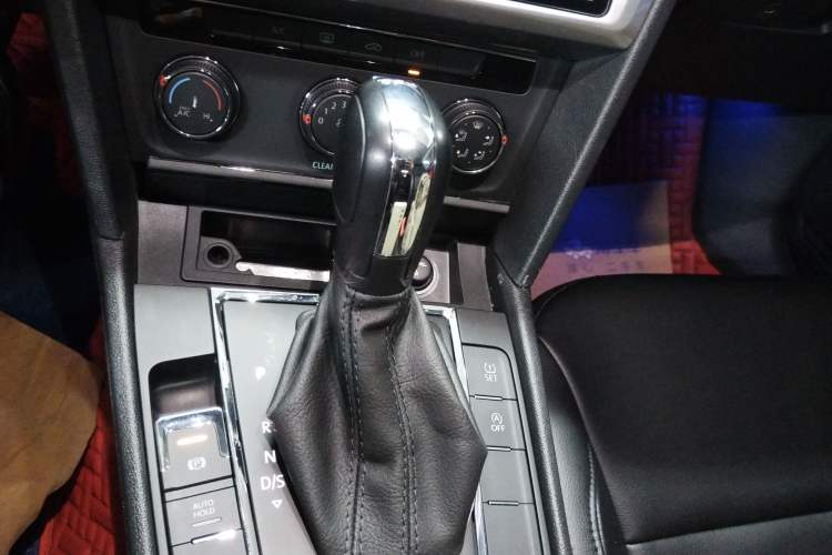 Used Volkswagen Lamando 2021 230TSI DSG Fashion Edition