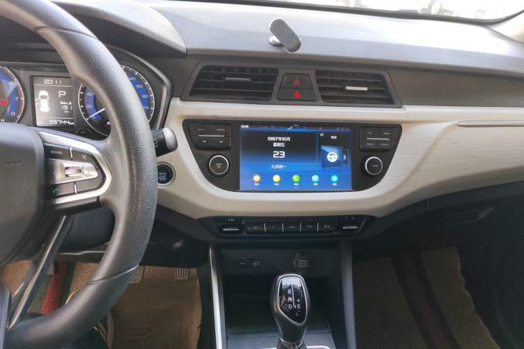 Used Geely Auto Vision X3 2020 1.5L CVT Elite Edition