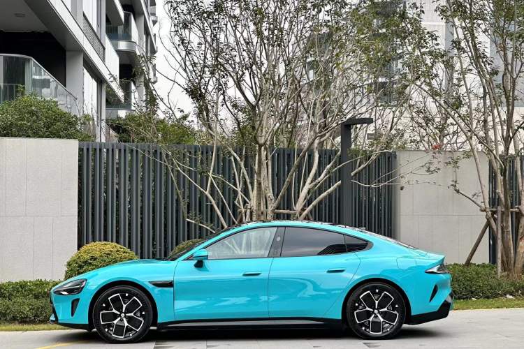 Used  SU7 2024 Rear-Drive Long-Range Intelligent Driving Version
