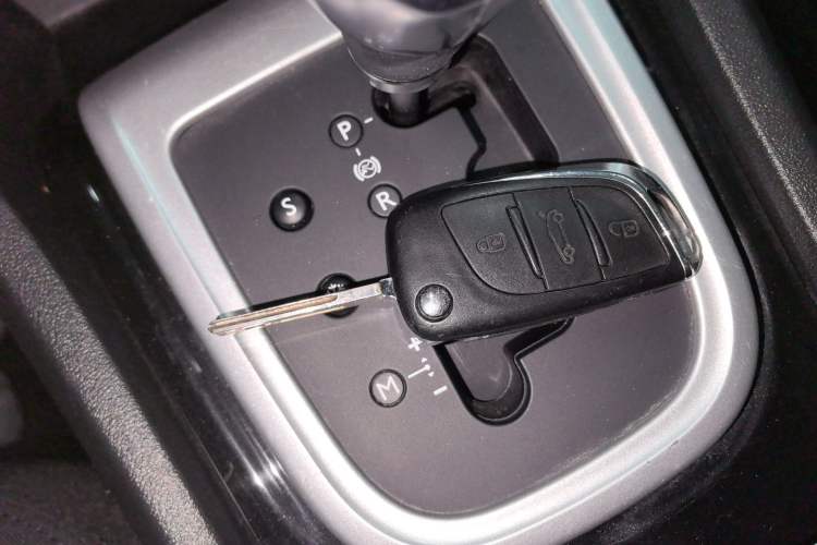 Used Citroen C4L 2015 1.2T Automatic Luxury Edition
