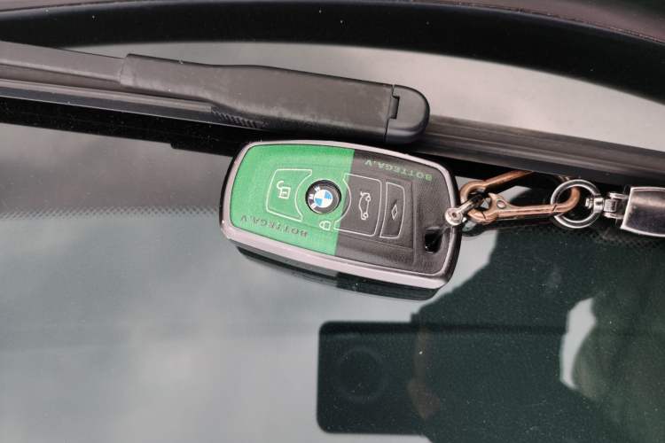 Used BMW 2 Series 2018 220i Sport Design Package
