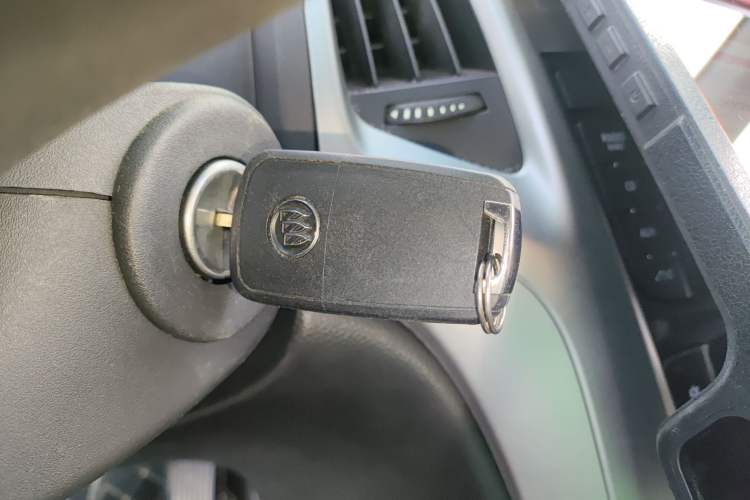 Used Buick GT 2014 XT 1.6L Automatic Fashion Edition
