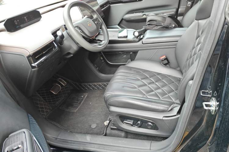 Used  HT 2024 825 Ultra-High Voltage LiDAR Edition
