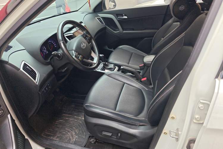 Used Hyundai ix25 2017 1.6L Automatic Smart Version
