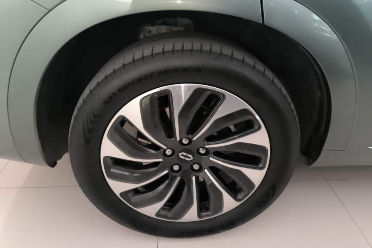 Used Hima AITO M7 2022 1.5T Four-Wheel Drive Luxury Edition
