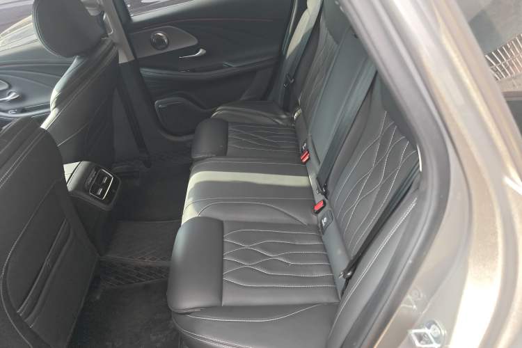 Used Chery Arrizo 8 2023 1.6T DCT Ya
