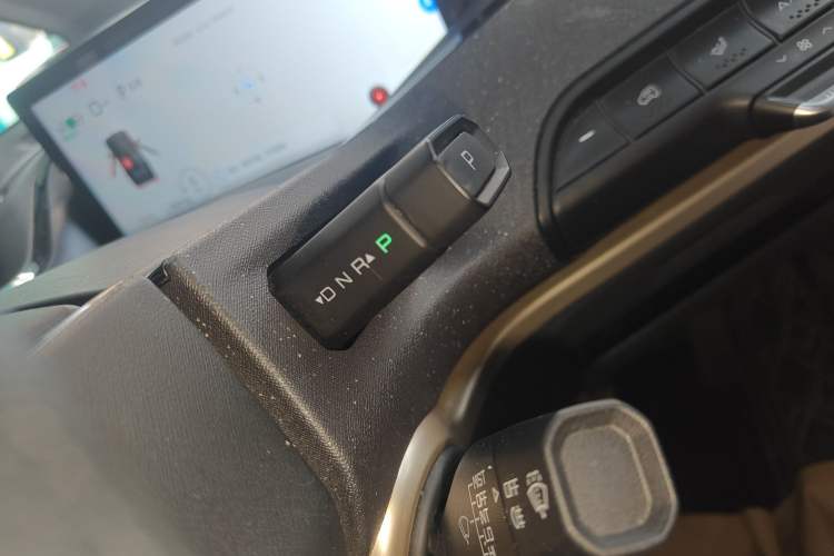 Used Baojun KiWi EV 2021 Designer Lithium Iron Phosphate
