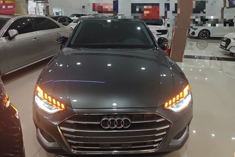 Used Audi A4L 2020 40 TFSI Fashionable and Elegant Model
