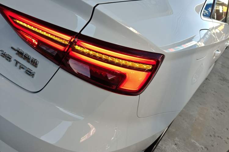 Used Audi A3 2020 Restyled Limousine 35 TFSI Ambition Version China VI
