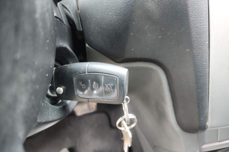 Used Ford Focus 2013 Hatchback Classic 1.8L Automatic Base Model