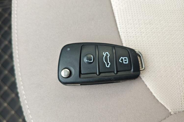 Used Chery QQ Ice Cream 2025 155km Sundae Edition
