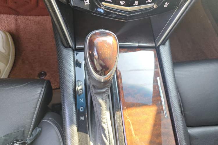 Used Cadillac XTS 2014 28T Luxury Model