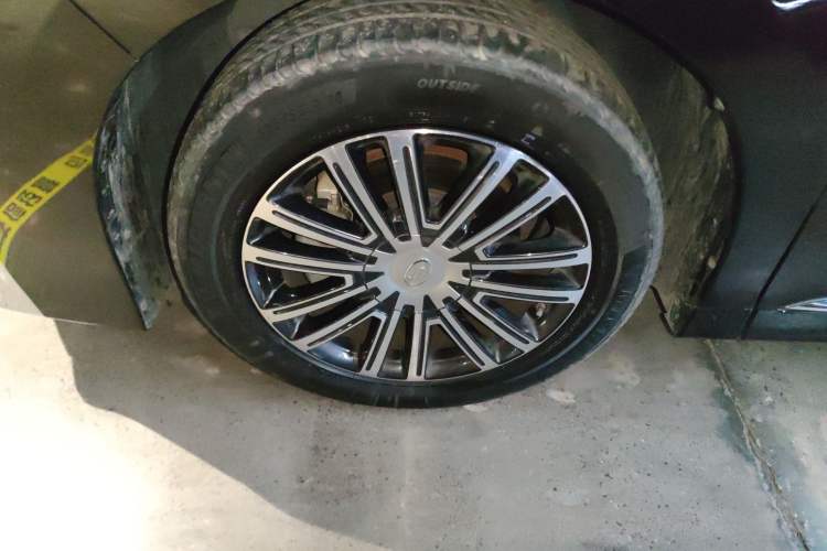 Used GAC Trumpchi M8 2023 Lingxiu Series 390T Prestige Edition