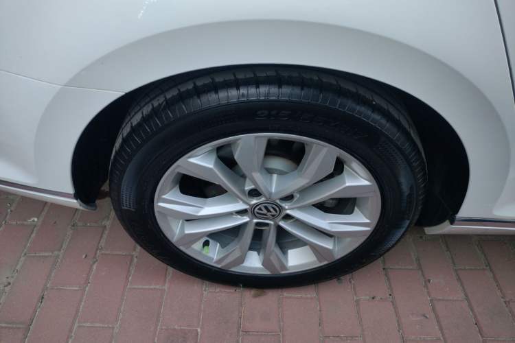 Used Volkswagen Magotan 2019 330TSI DSG Luxury Model China V Standard
