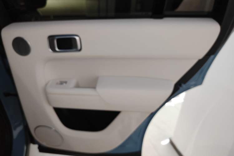 Used Li Auto L8 2023 Pro Model