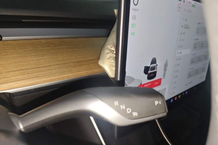 Used Tesla Model 3 2020 Standard Range Rear-Wheel Drive Upgraded Version
