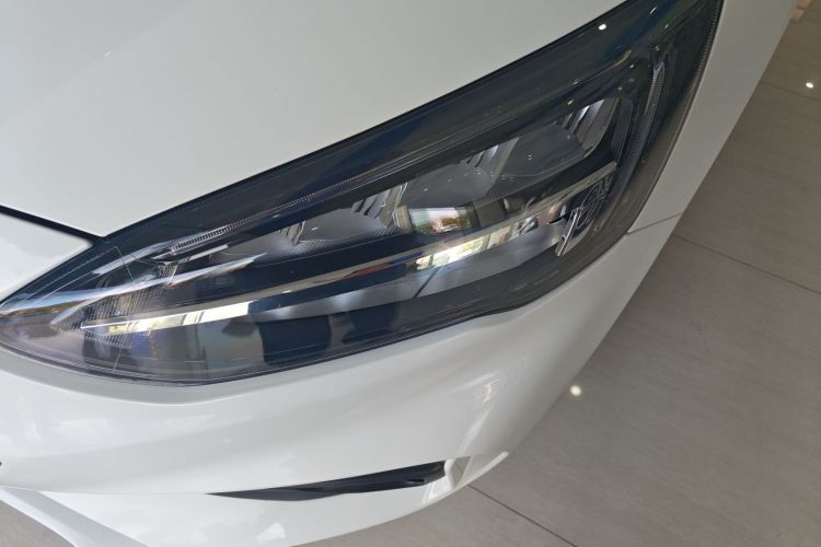 Used Ford Focus 2021 Hatchback EcoBoost 180 Automatic Titanium Edition
