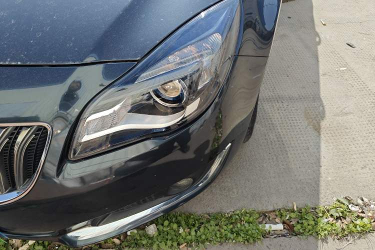 Used Buick Regal 2015 2.0L Leading Fashion Edition
