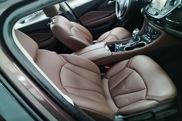 Used Buick Envision 2018 28T Four-Wheel Drive Elite Version