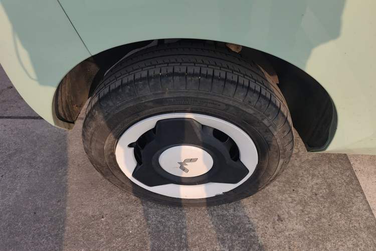 Used Wuling Hongguang MINIEV 2021 Macaron Fashion Model Lithium Iron Phosphate