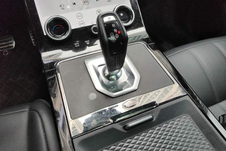 Used Land Rover Range Rover Evoque 2020 249 PS R-DYNAMIC S Sport Edition
