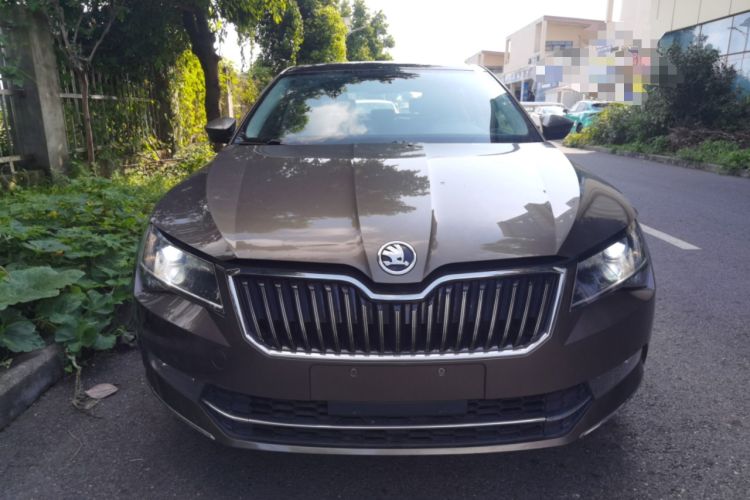 Used Skoda Superb 2016 TSI330 DSG Innovation Edition
