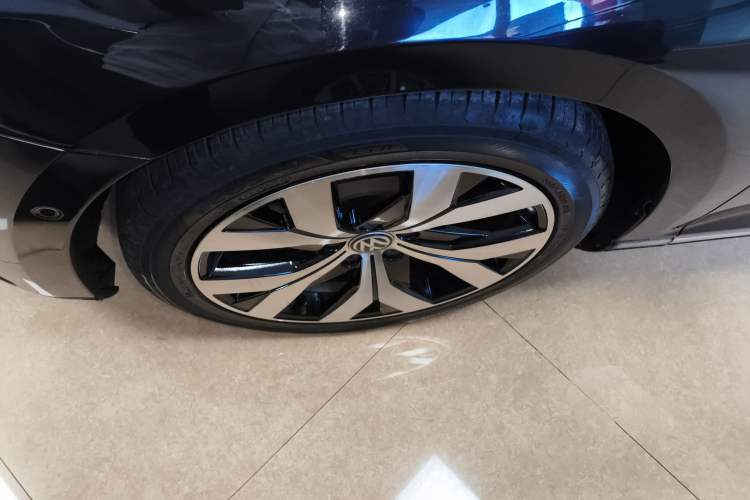 Used Volkswagen Magotan 2018 330TSI DSG Luxury Model
