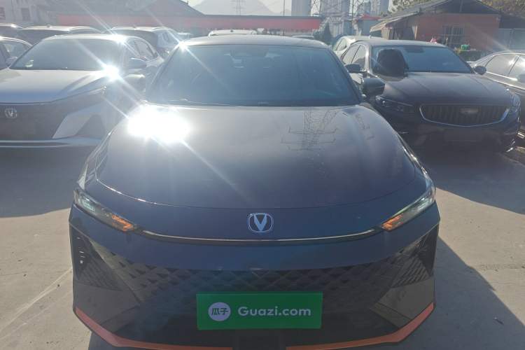 Used Changan UNI-V 2024 1.5T Prestige Sport Edition
