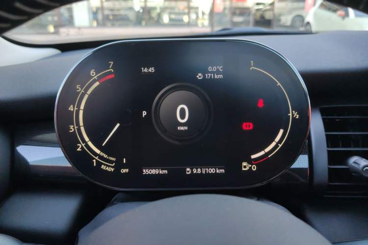 Used  MINI 2021 1.5T COOPER Artist Five-Door Edition
