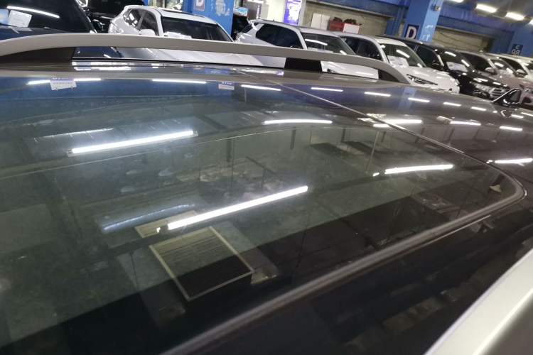 Used Subaru Forester 2015 2.0i Special Edition Commemorative Model
