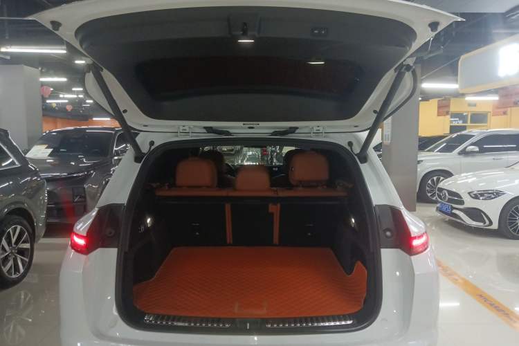 Used Li Auto L7 2023 Max model
